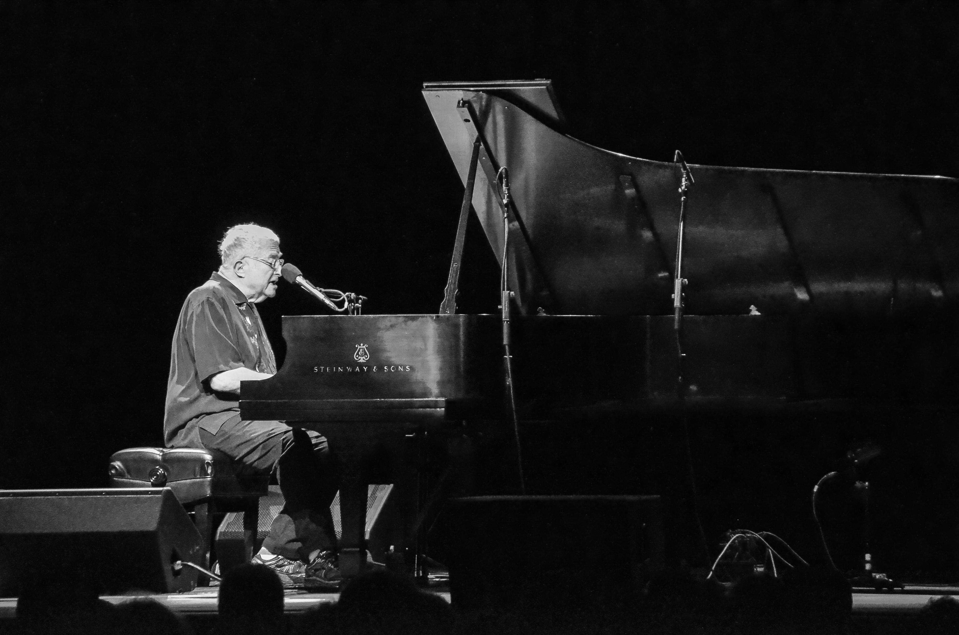 Randy Newman at The Space at Westbury on 4-6-2016. 