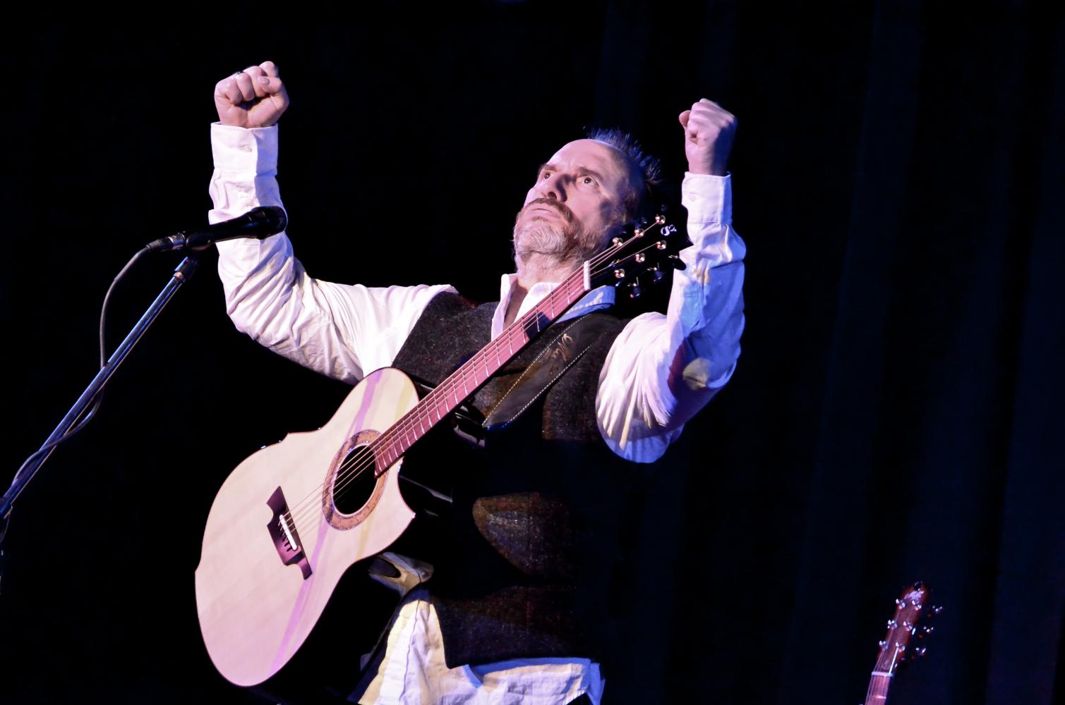 Colin Hay at the Concert Hall at New York Society for Ethical Culture on 3-18-2017. 