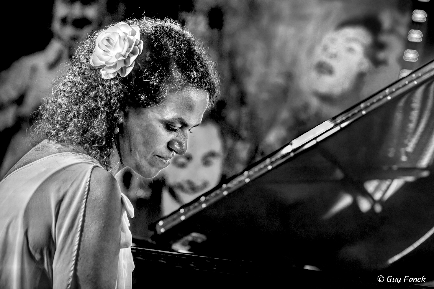 Leïla Olivesi. Leïla Olivesi Octet 23.08.2024 at "Jazz En Sol Mineur" Hussigny France.