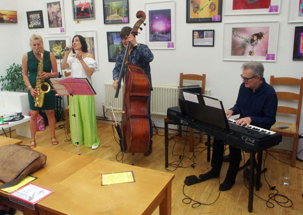 Jo Harrop and Friends
