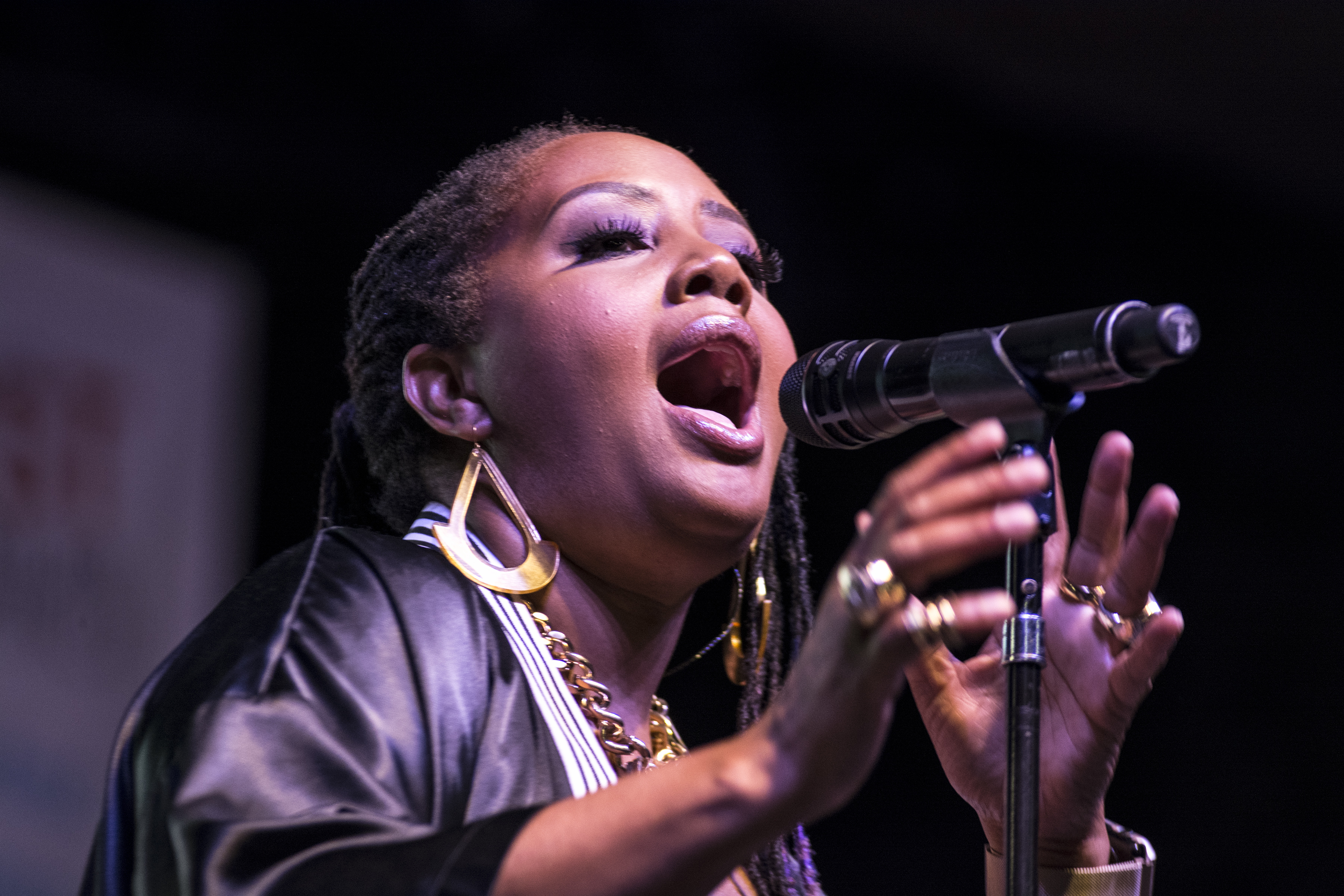 Lalah Hathaway