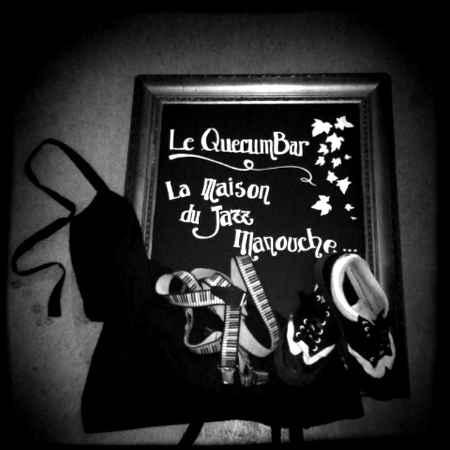 Window blackboard QuecumBar