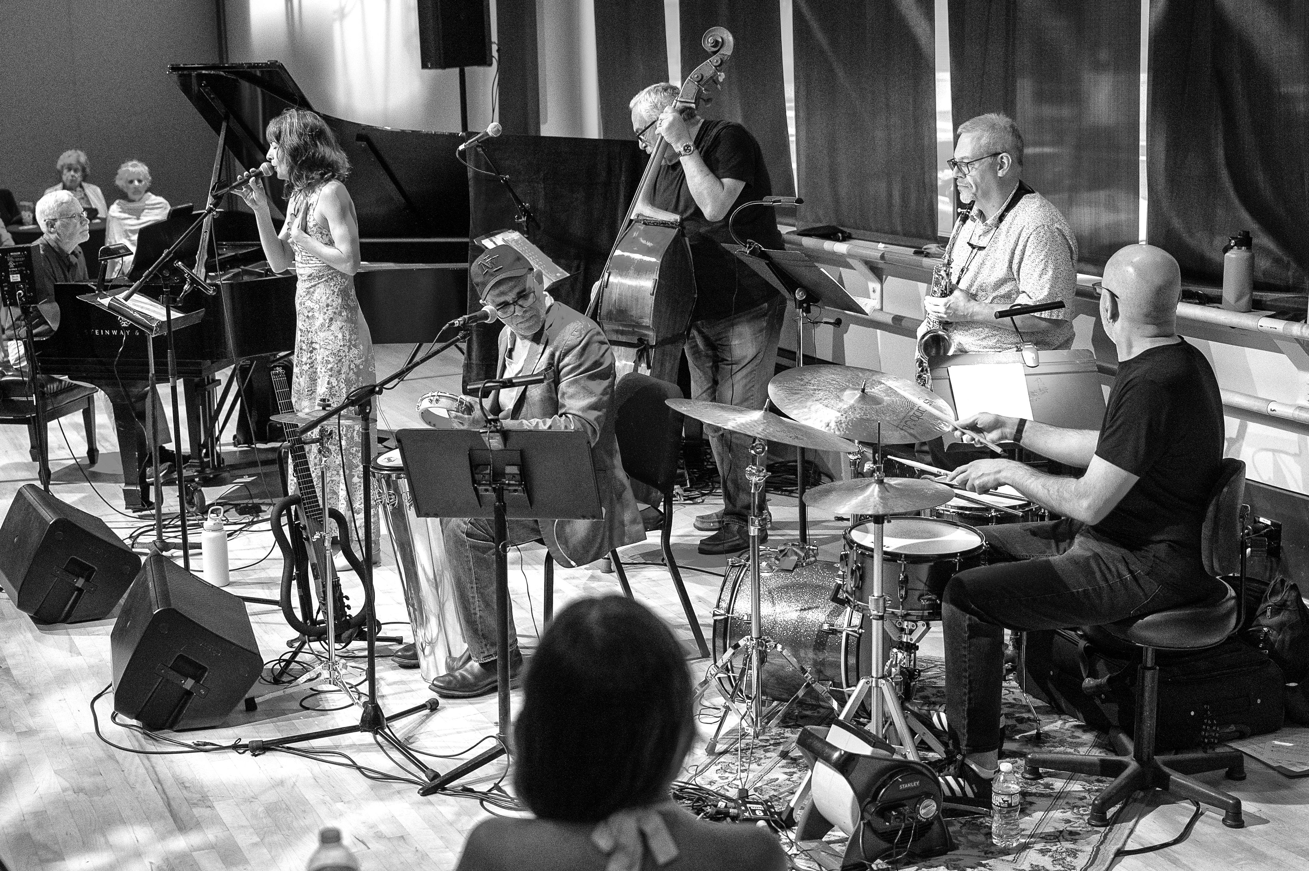 Laura Ann Singh, Nanny Assis, Jimmy Masters, John Toomey, Jeff Smith, Brian Caputo — jazz photo by Mark Robbins | All About Jazz