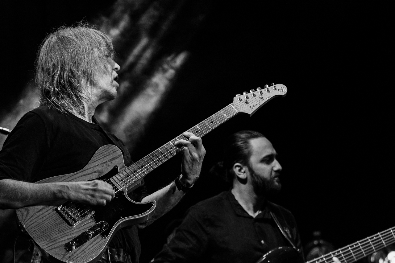 Mike Stern, Teymur Phell