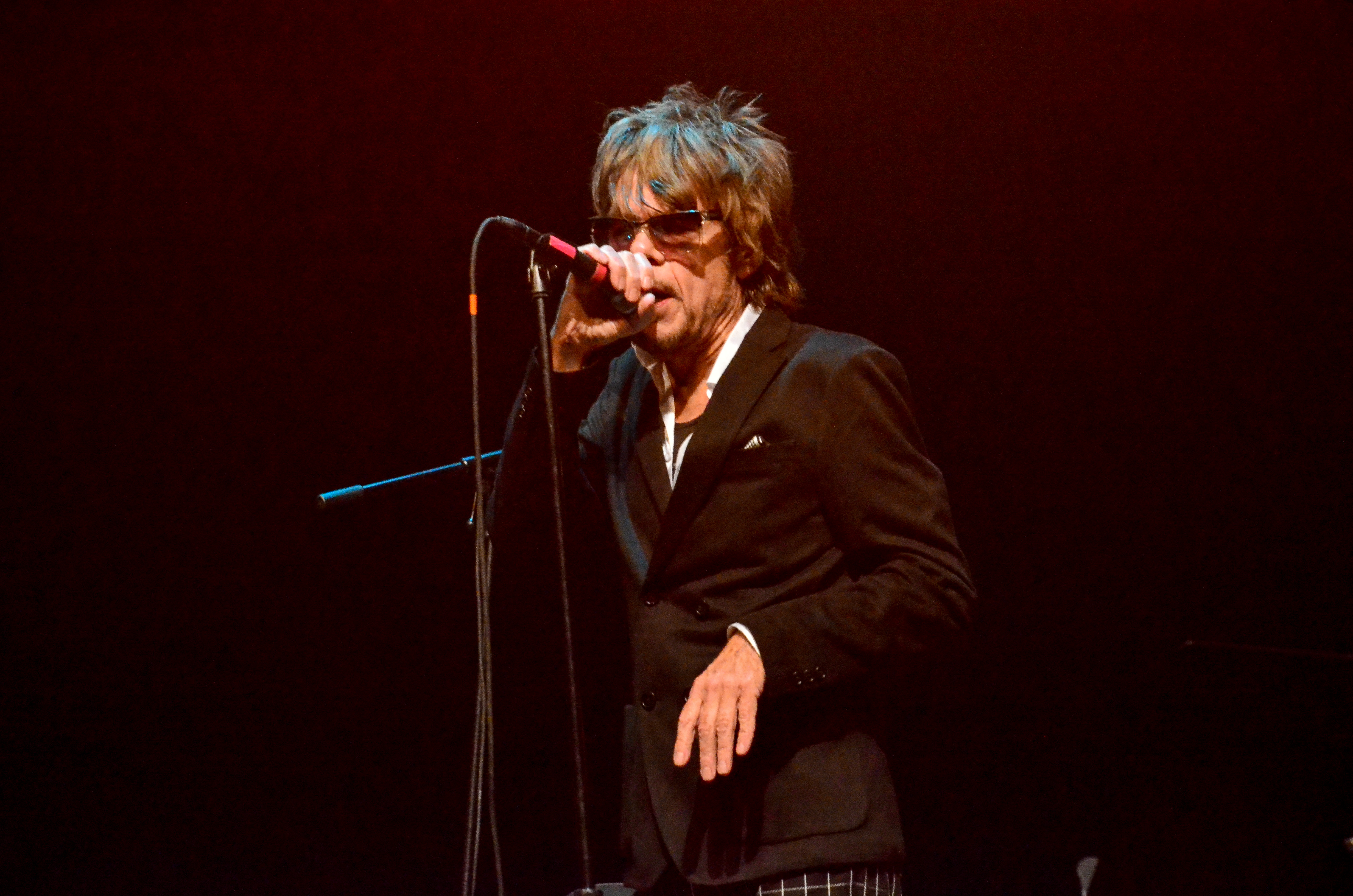 David Johansen rocks The Space at Westbury With Opener Frankenstein 3000. 
