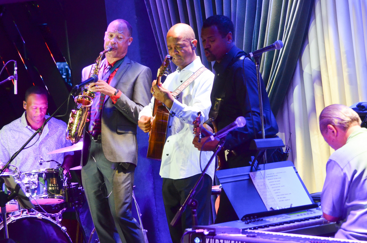 Earl Klugh at Blue Note in Nyc on 8-14-14