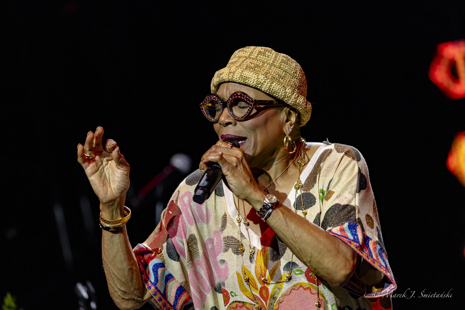 Dee Dee Bridgewater