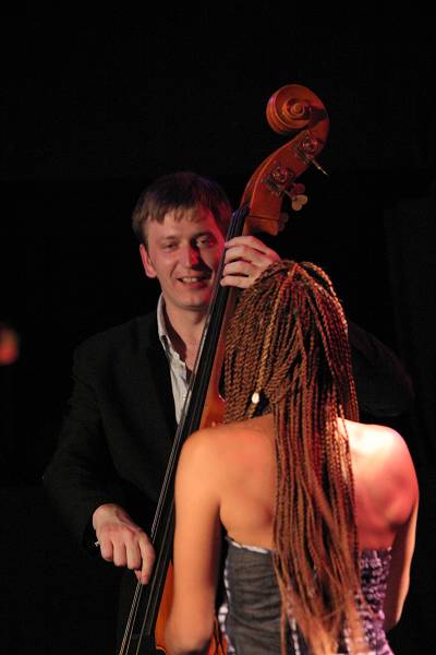 Alexandre Hiele and Mina Agossi with the Mina Agossi Trio at the Cully Jazz Festival, Switzerland, 2005