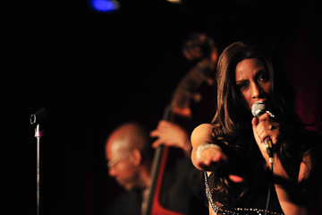 Kaylene Peoples in Concert