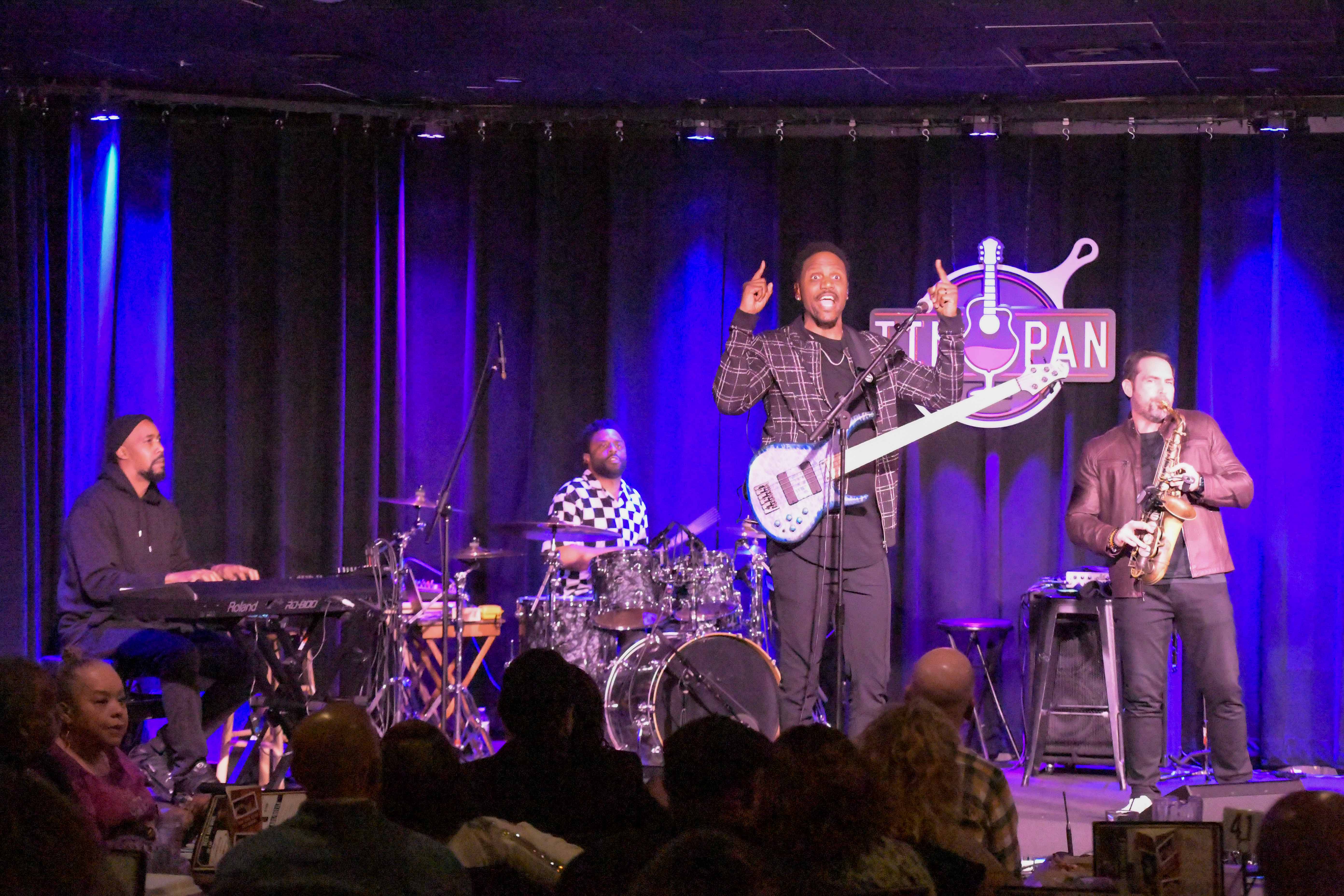 Julian Vaughn - base, Brandon Taylor - drums, JL Harris - keyboards, Jason Jackson - tenor sax