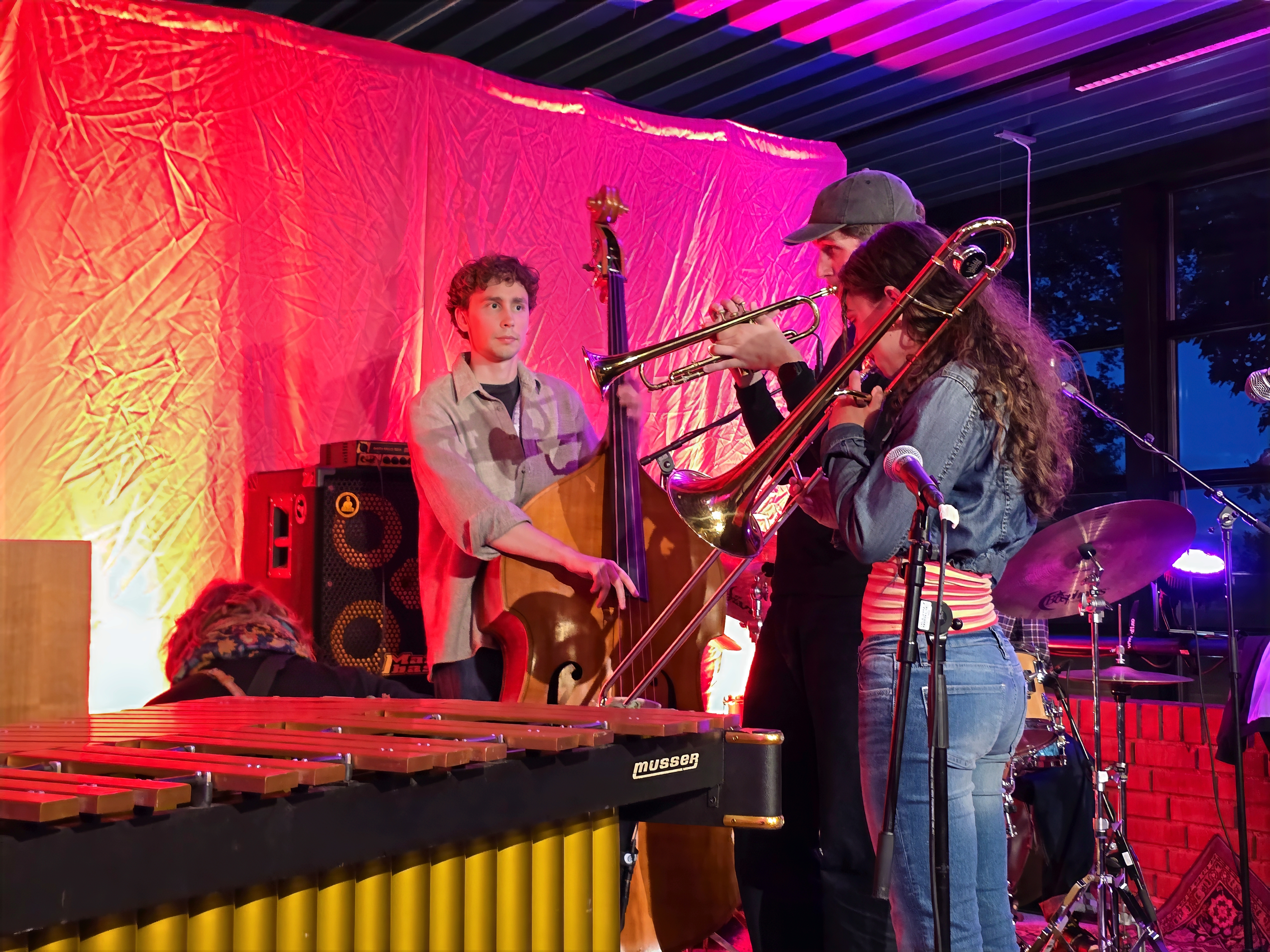 Andreas Svabø and jazz students at Kroa, Moldejazz 2026 — jazz photo by Daniel Mège | All About Jazz