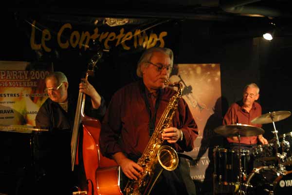Daniel Gindrat, Gerard Cuenoud and Anthony Ringrose with "Comite Jazz Ensemble" at le Contretemps, Geneva, Switzerland, 2004