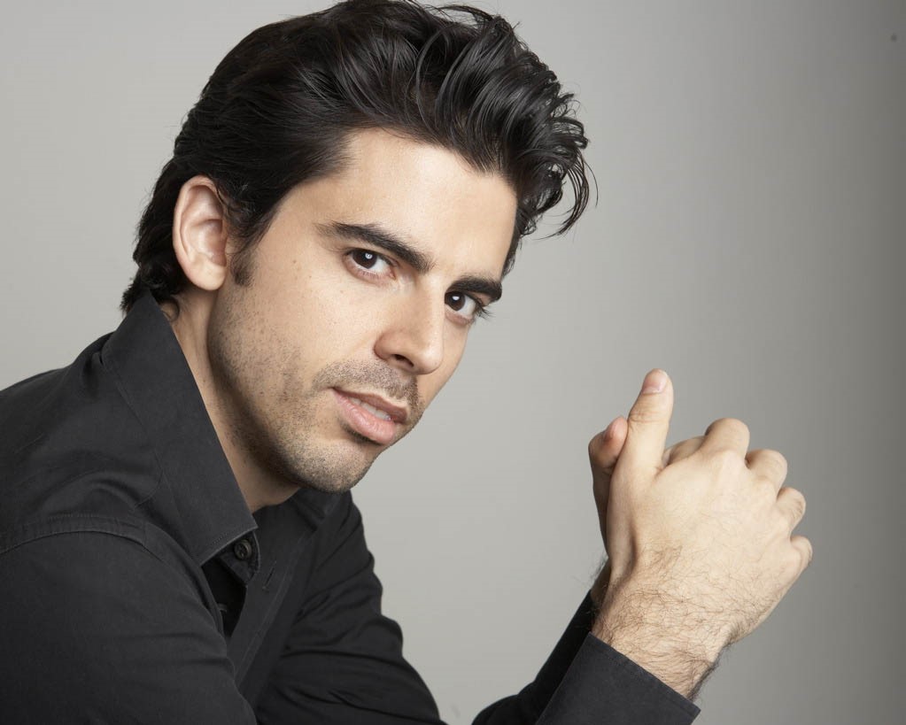 Tony Desare Trio - Sinatra & Beyond 