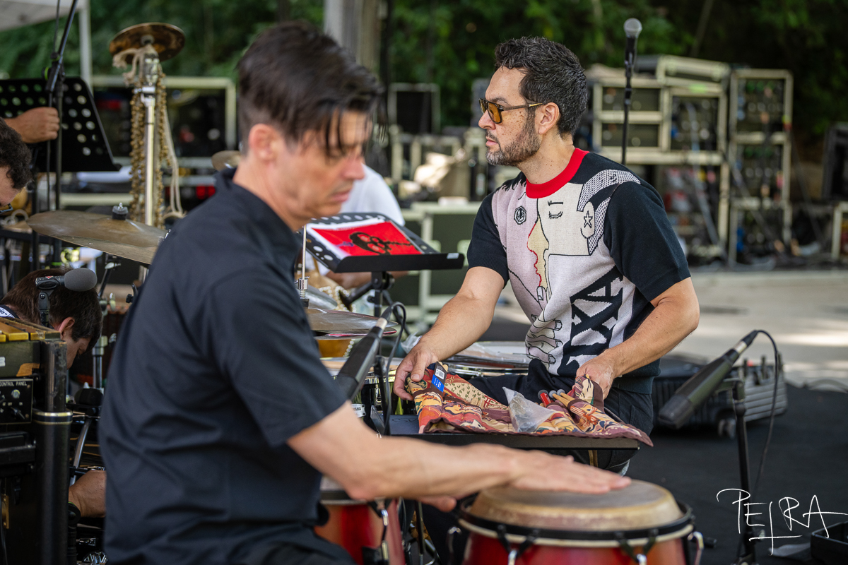 Tomas Fujiwara: Dream Up, Ches Smith, Tomas Fujiwara — jazz photo by Petra Cvelbar | All About Jazz
