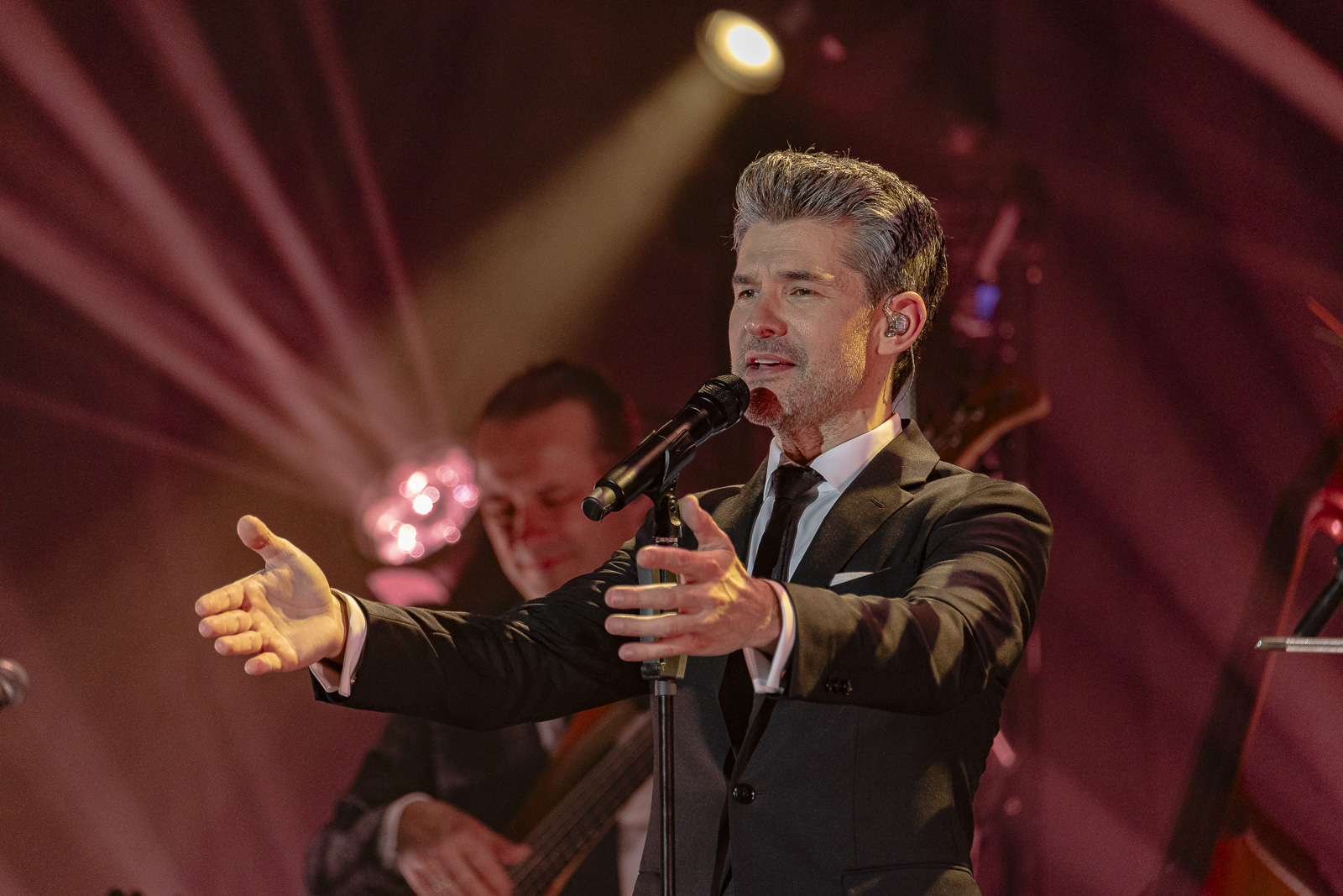 Matt Dusk