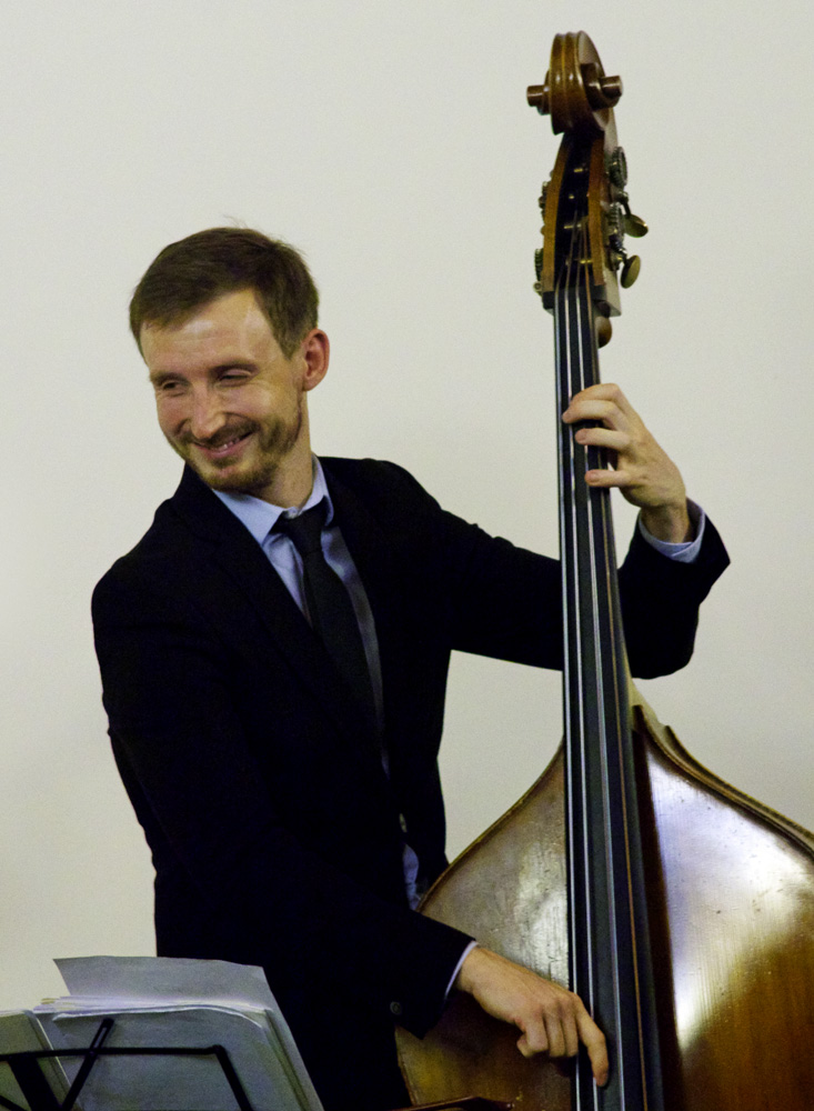 Clare Teal and Her Trio, Tom Farmer