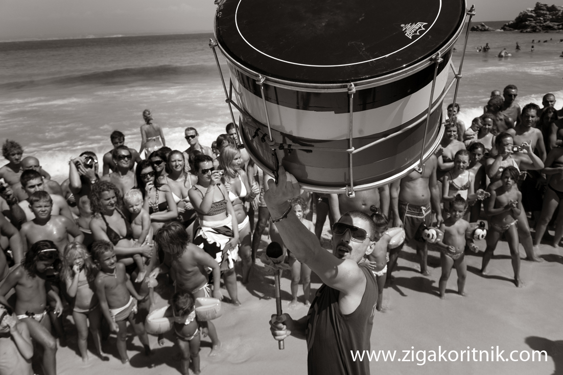 Timbales at the City Beach