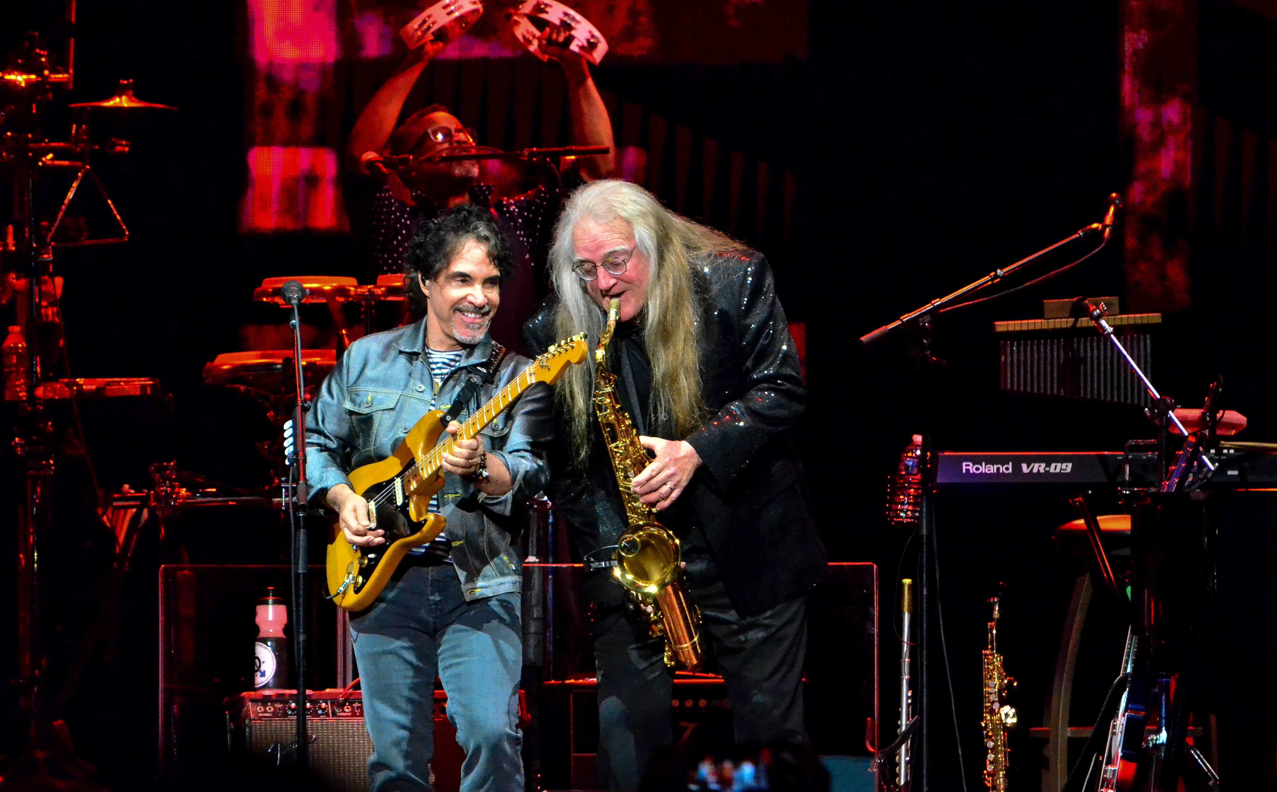 Hall & Oates with Train at Madison Square Garden in NYC.