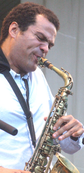 Greg Ward with Mike Reed's Myth/Science Assembly at 2011 Chicago Jazz Festival 