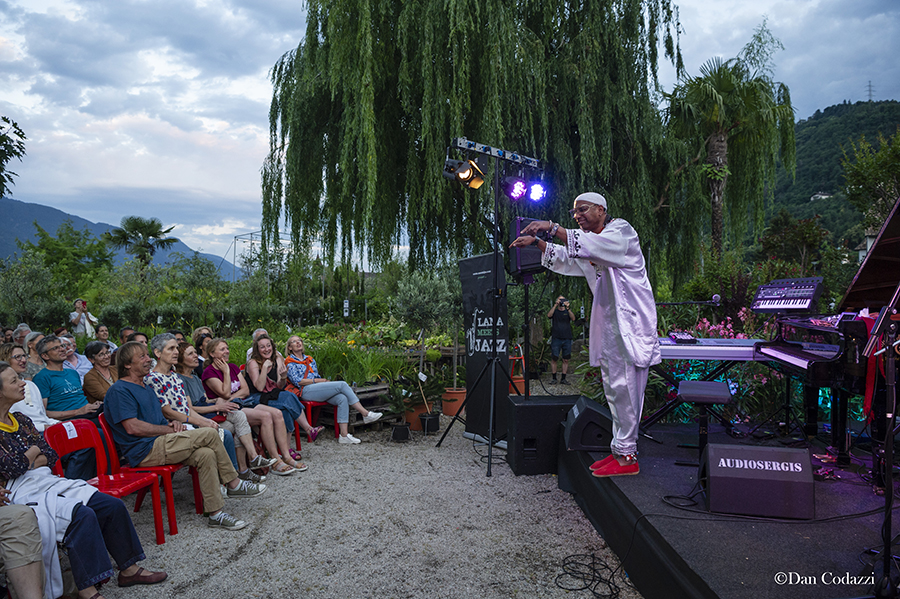 Omar Sosa and the audience