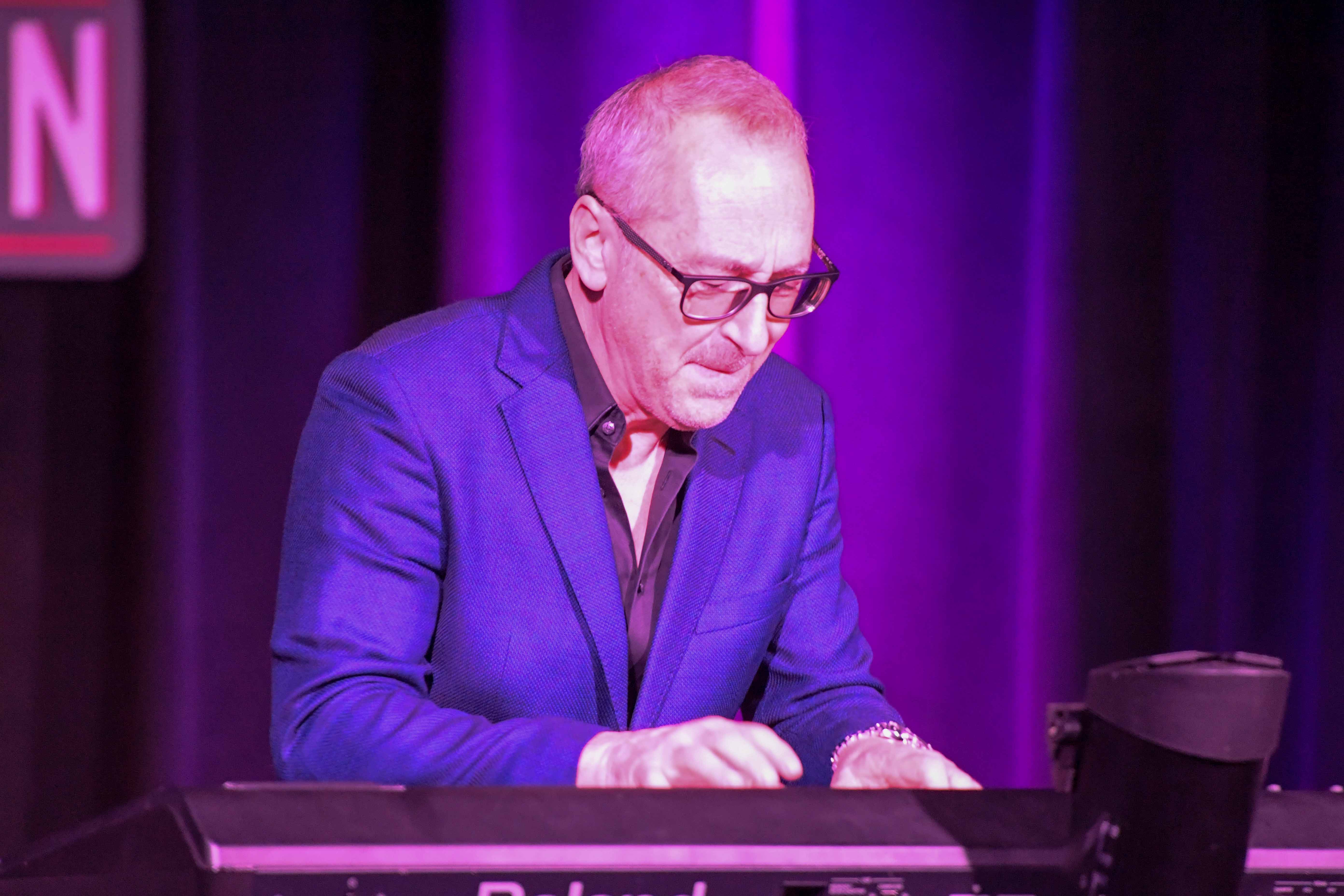 Brian Simpson - keyboards