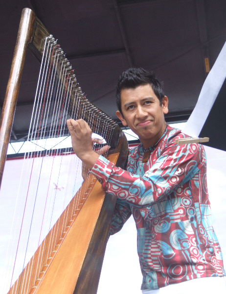 Edmar Castaneda, Special Guest with Nicole Mitchell's Black Earth Ensemble at 2010 Chicago Jazz Festival