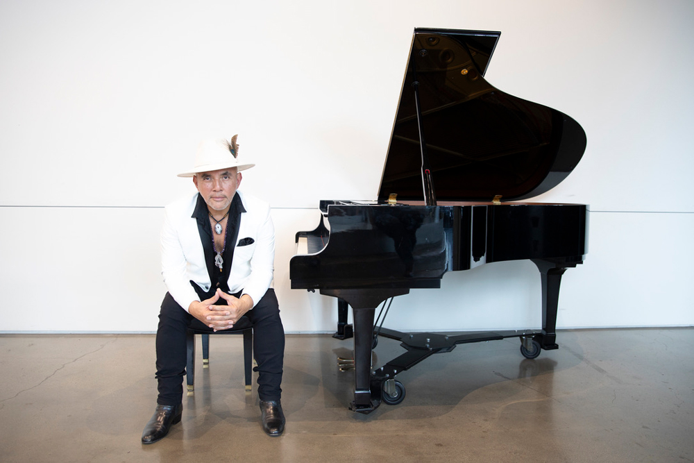 Irving Flores