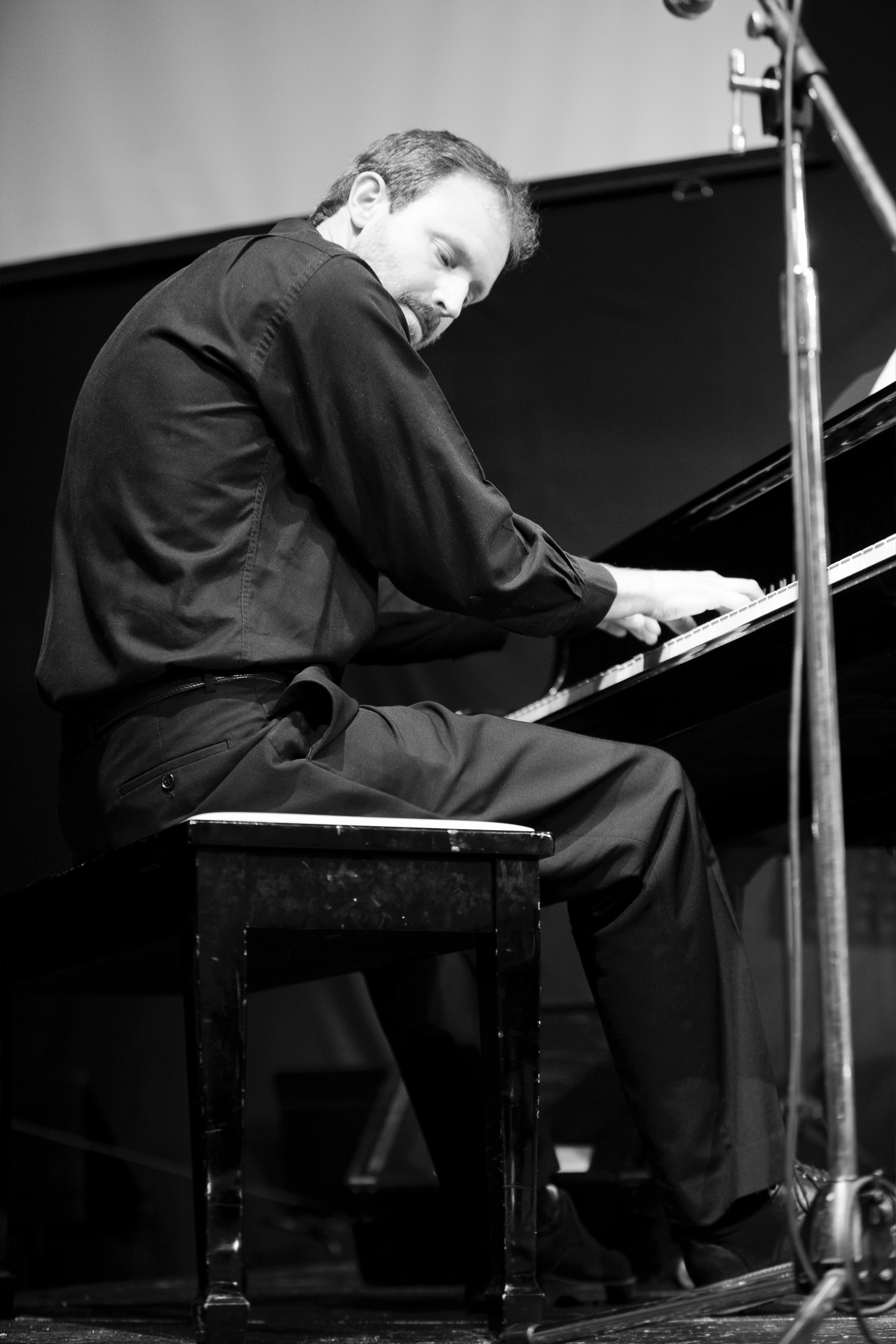 Simon Pilbrow playing with trio 2011 — jazz photo by Simon Pilbrow | All About Jazz