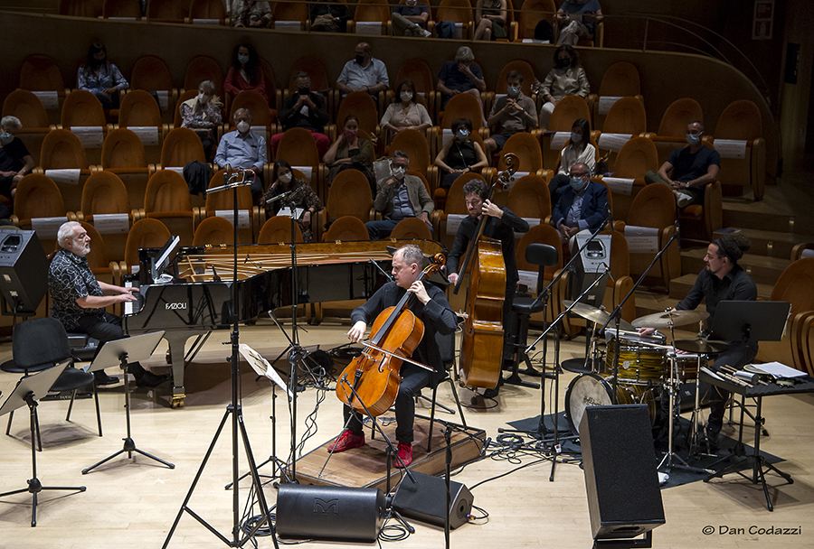 Giovanni Gnocchi & Flatiron Trio 