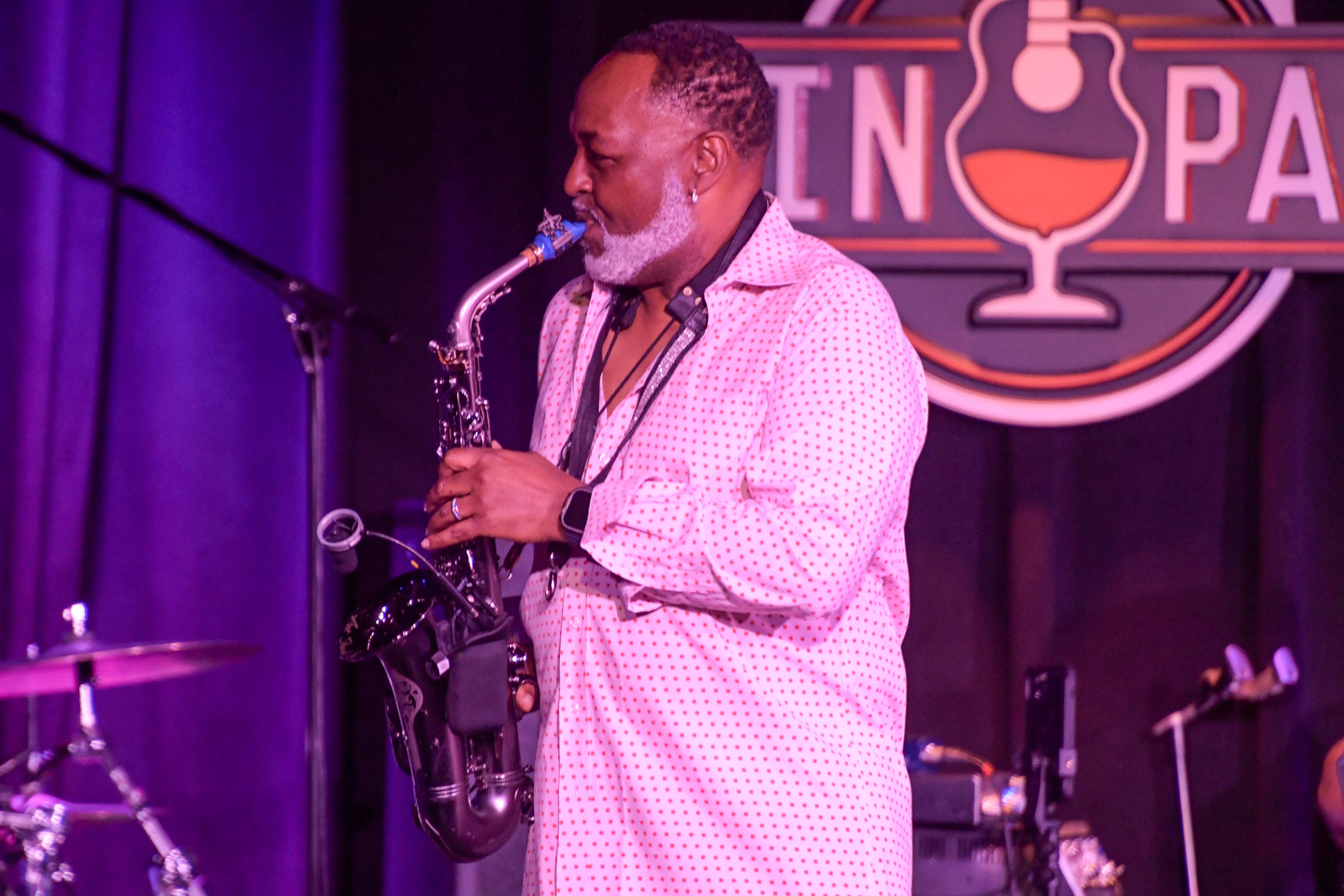 Art Sherrod Jr - tenor