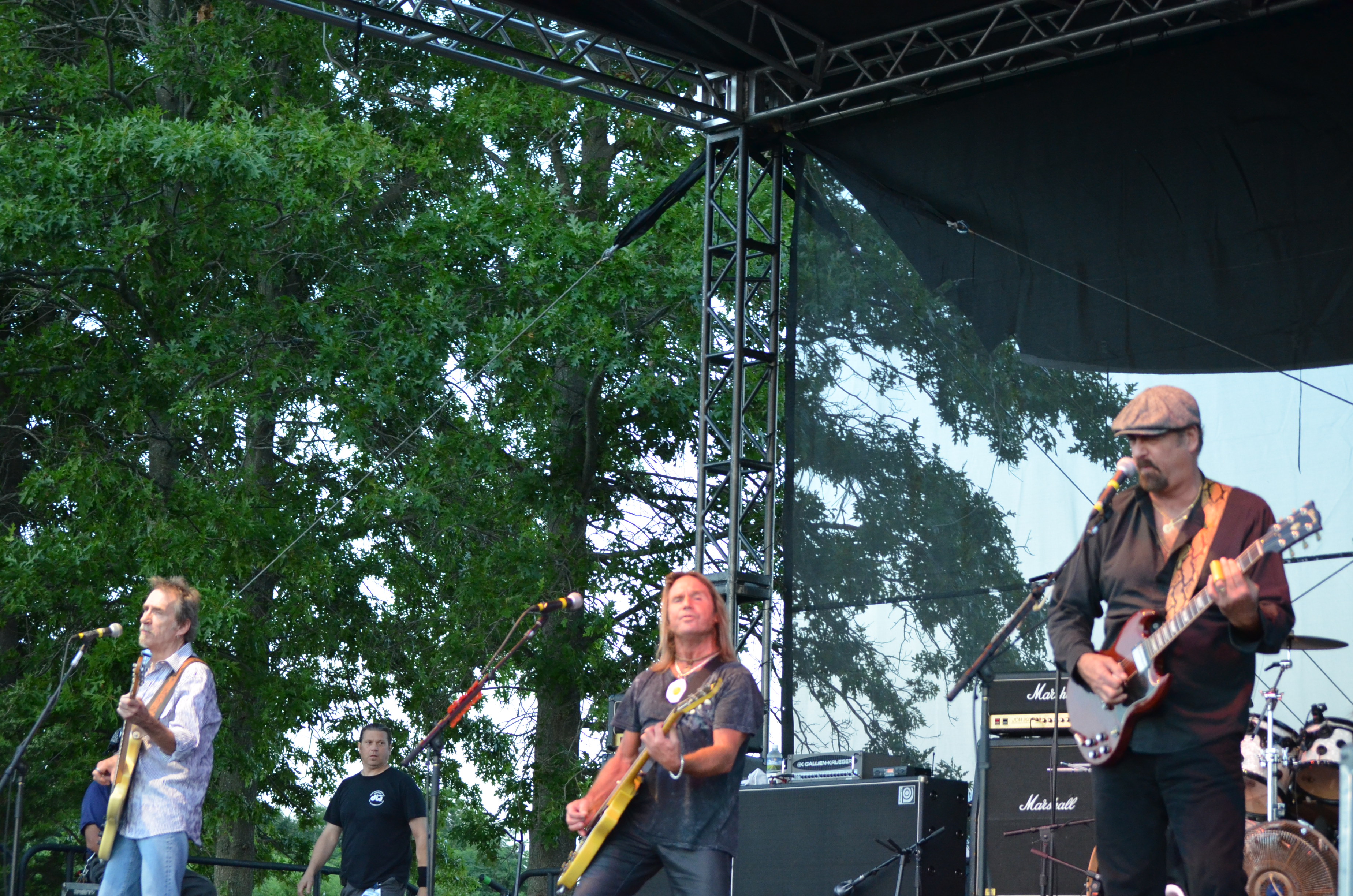 Foghat 25