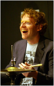 Andrew Bain 28952 the Pantiles, Royal Tunbridge Wells, Kent, UK. 27th Aug. 2009. Image of Jazz