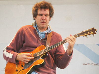 John Etheridge 16005395 Royal Tunbridge Wells, Kent, UK. 8.06 Images of Jazz