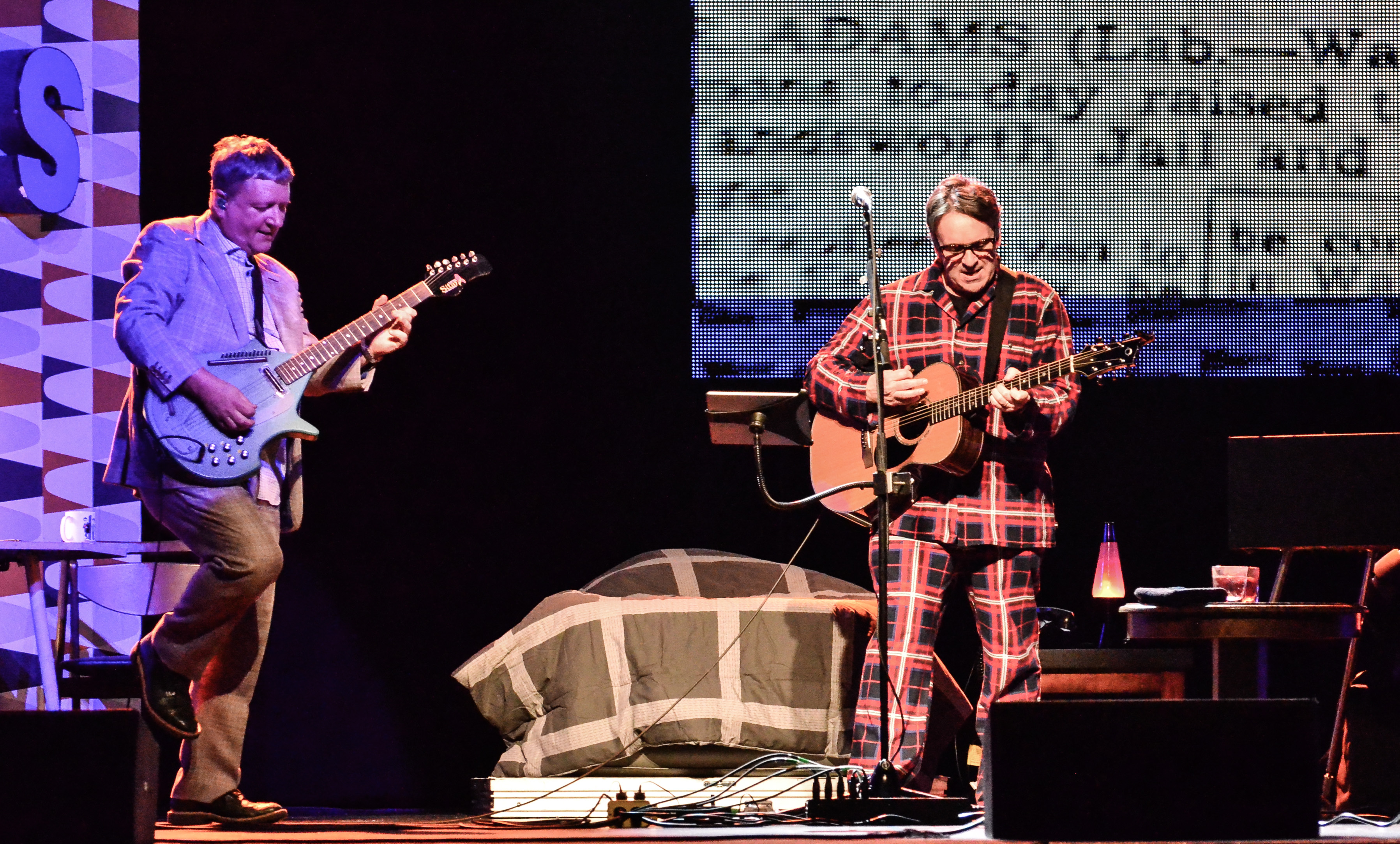 Difford & Tillbrook at the Paramount  in Huntington on 12-12-2015. 