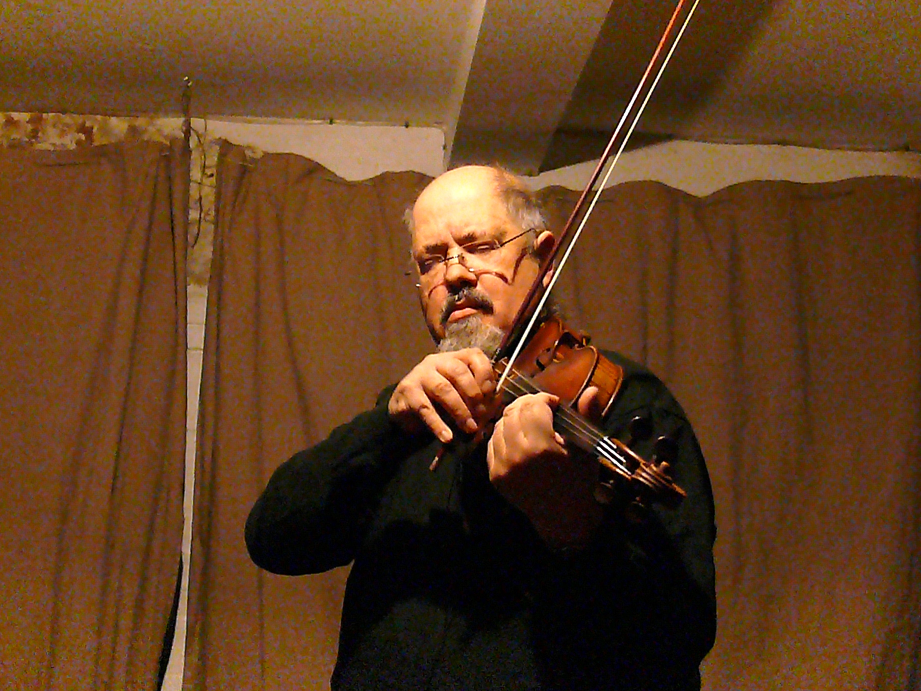 Philipp Wachsmann at Cafe Oto, April 2010