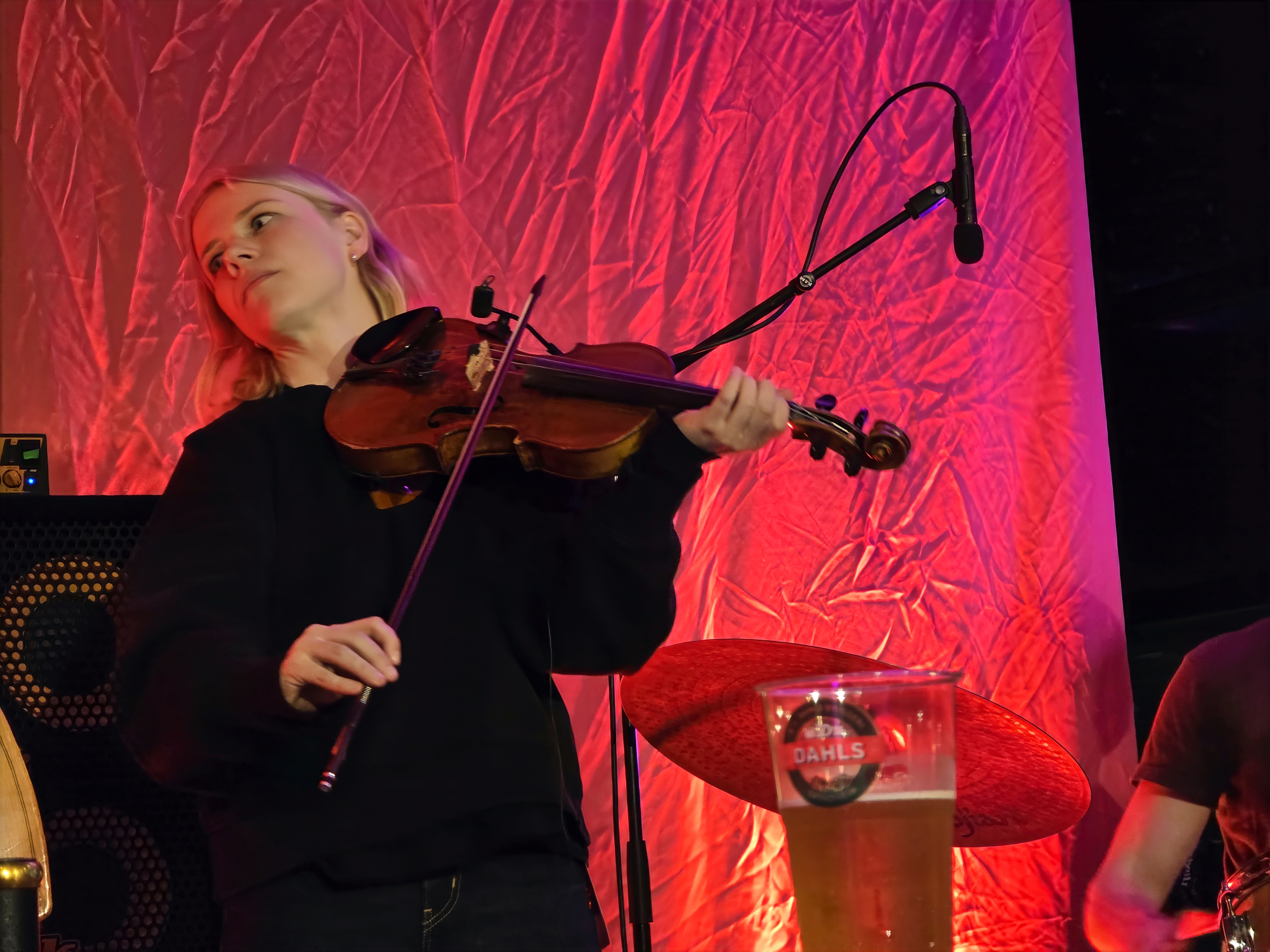  Tuva Halse jamming at Kroa, Moldejazz 2026 — jazz photo by Daniel Mège | All About Jazz
