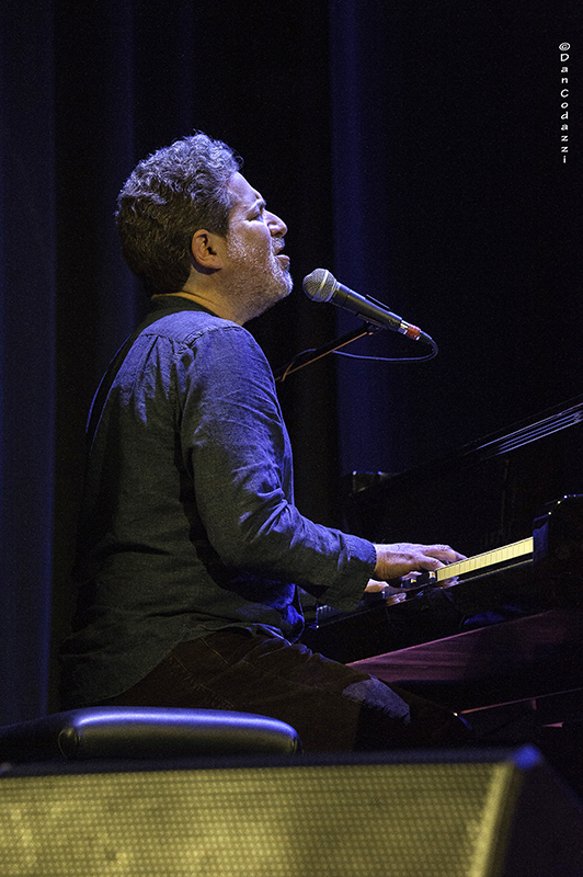 Kevin Hays 