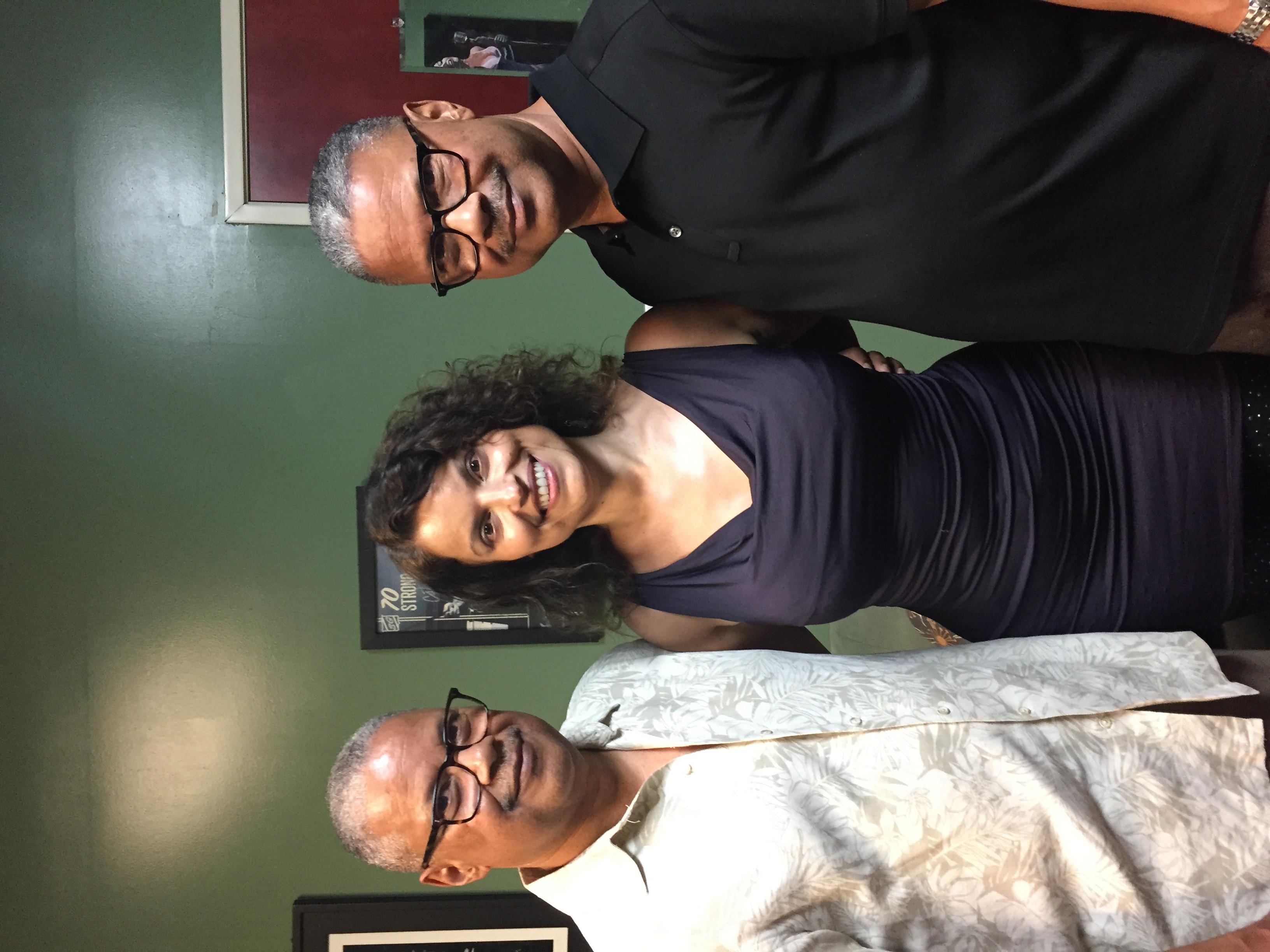 Super Fans The JazzTwins, Arnold Stanley, Donald Stanley with Roberta Gambarini