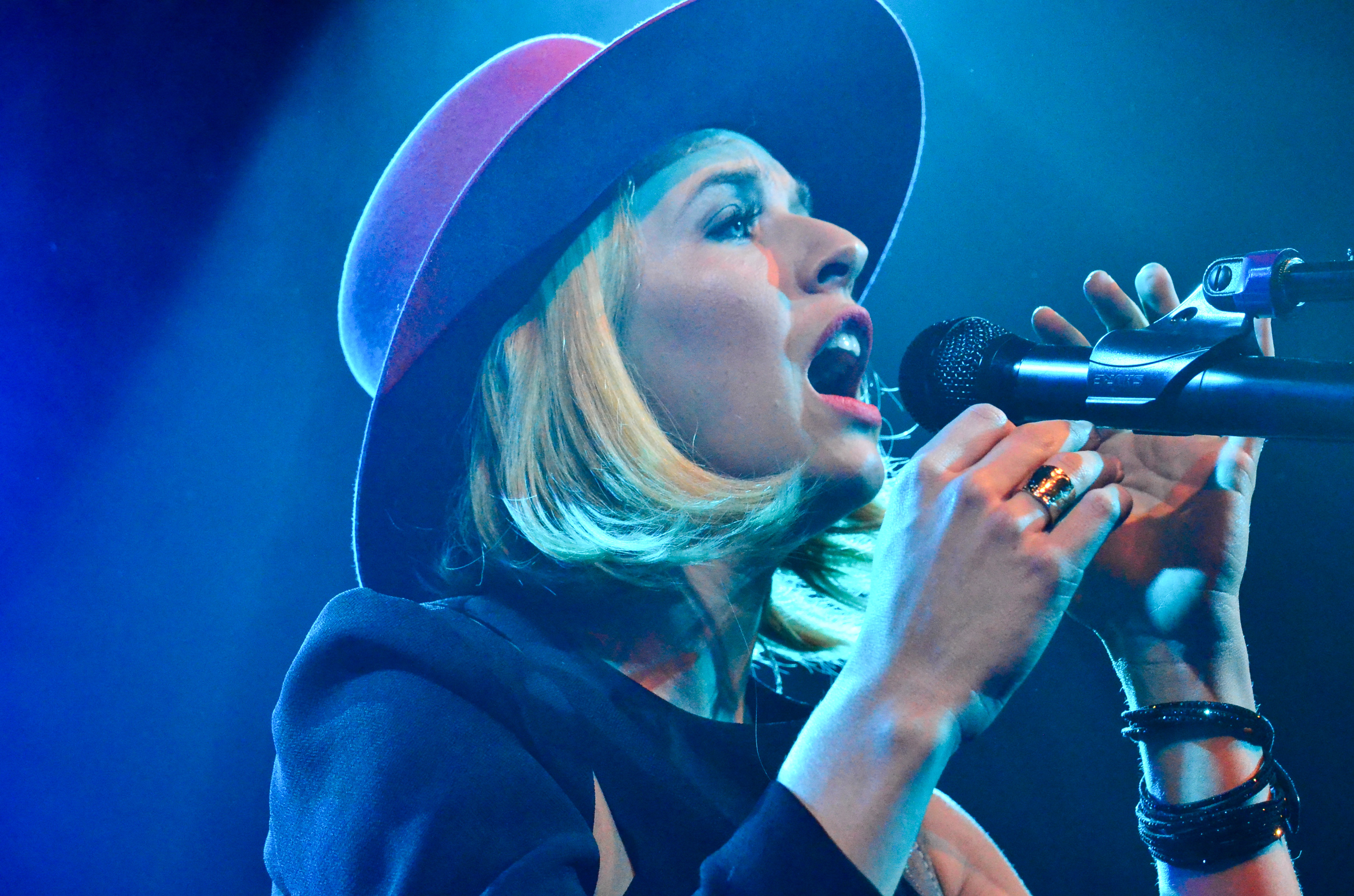 ZZ Ward at Irving Plaza on 9-18-2015.