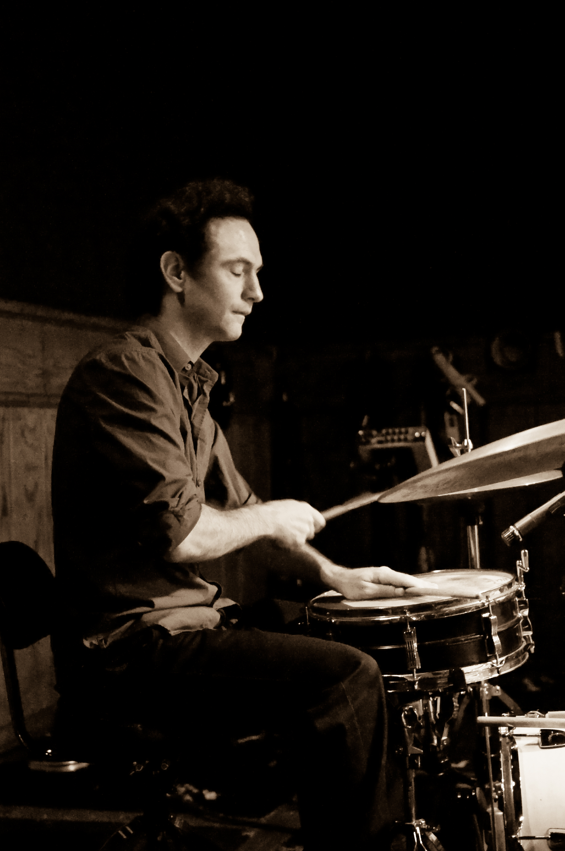 Dan Dorff at Schuba's 2009 — jazz photo by Dan Dorff | All About Jazz