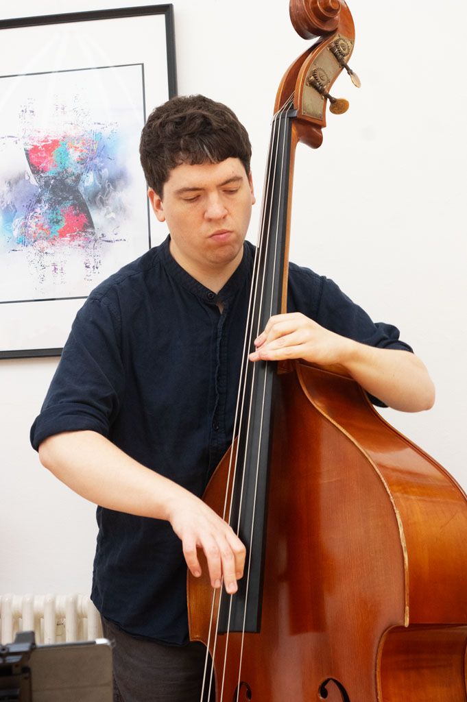 Louise Messenger Trio — jazz photo by Brian O'Connor | All About Jazz