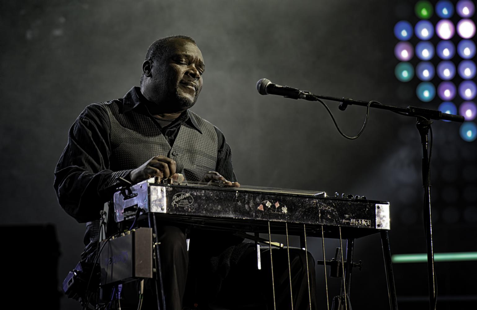 Darick Campbell with the Campbell Brothers at the Montreal International Jazz Festival 2016