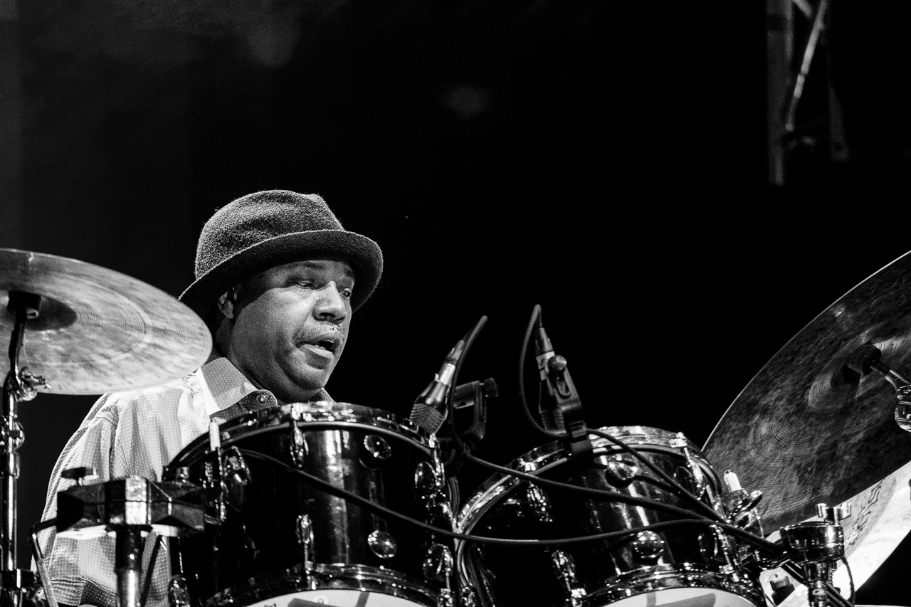 Lenny White