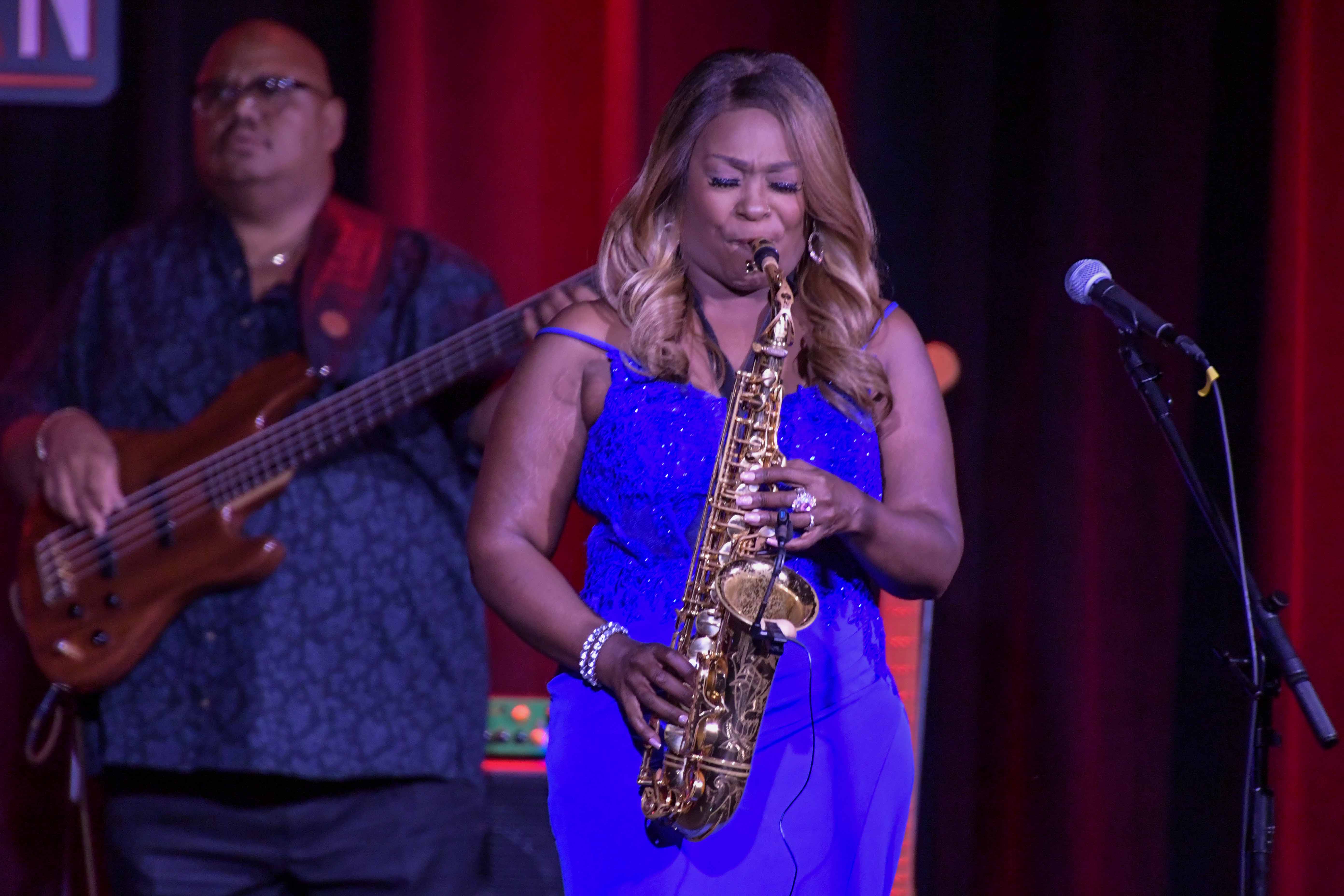 Janette Harris - tenor