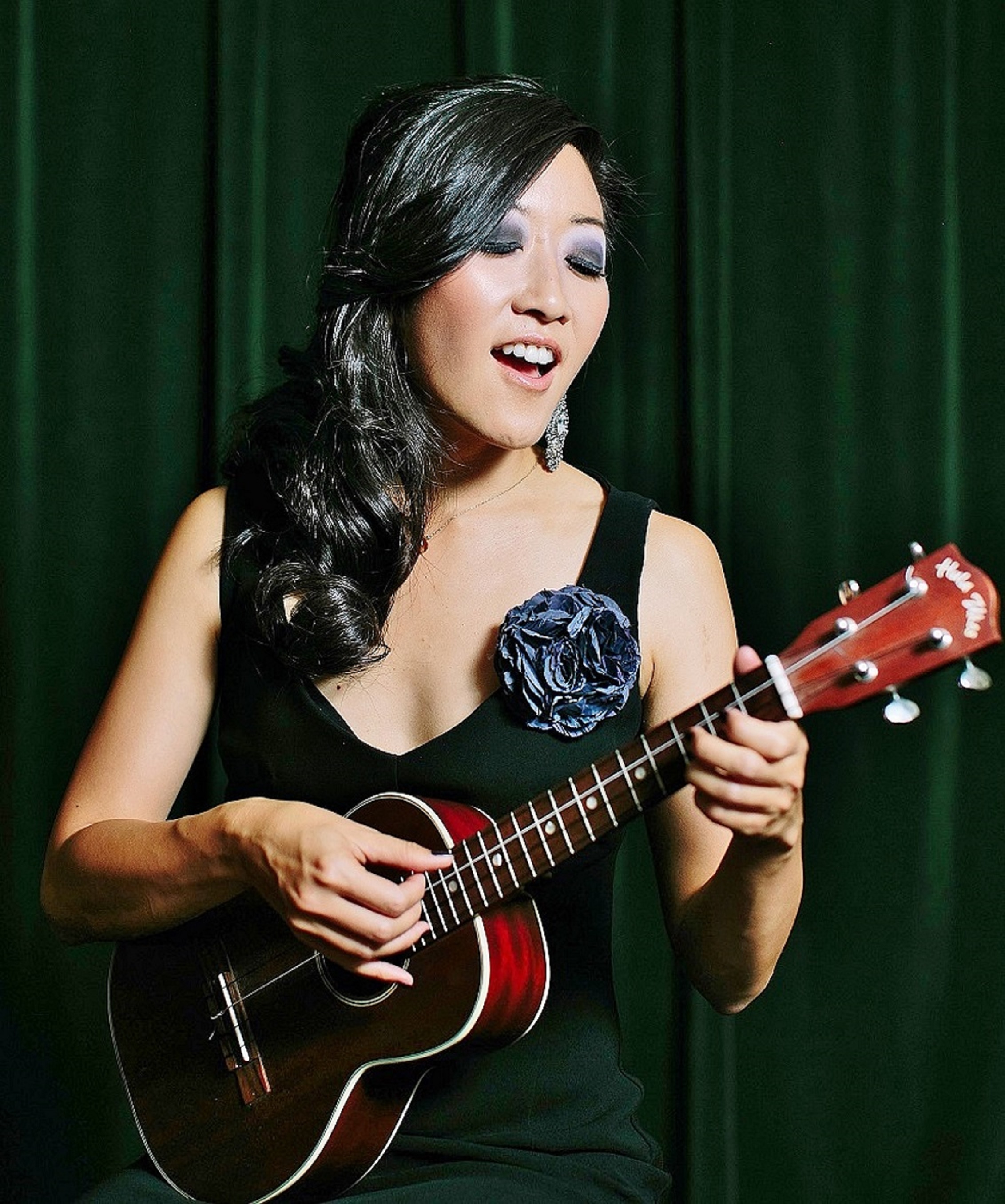 Cynthia Lin Jazz Ukulele