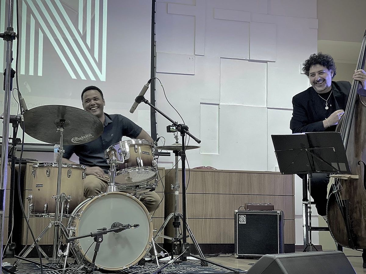 Gravação de piano do clube