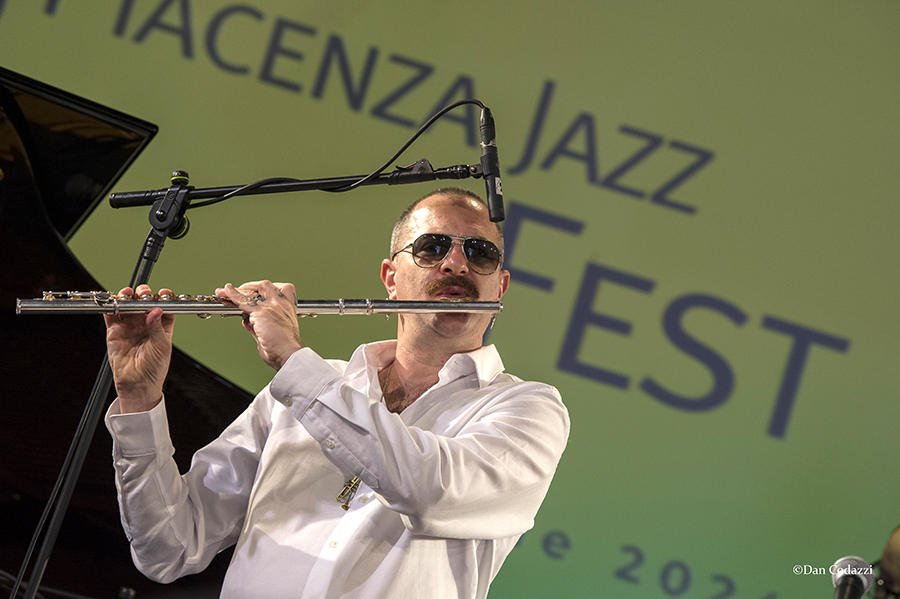 Avishai Cohen 