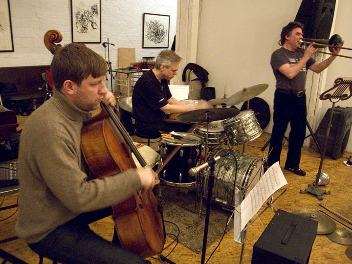 Gerry Hemingway w Alex Waterman + Wolter Wiebos - Issue Project Room 2008