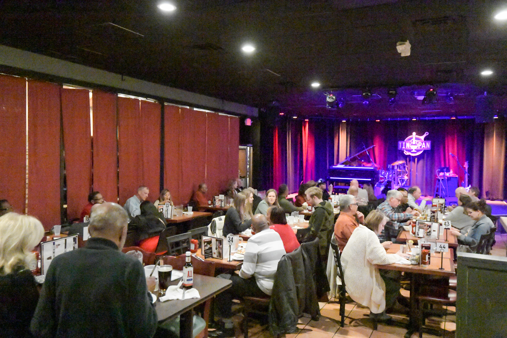 The Tin Pan jazz fans