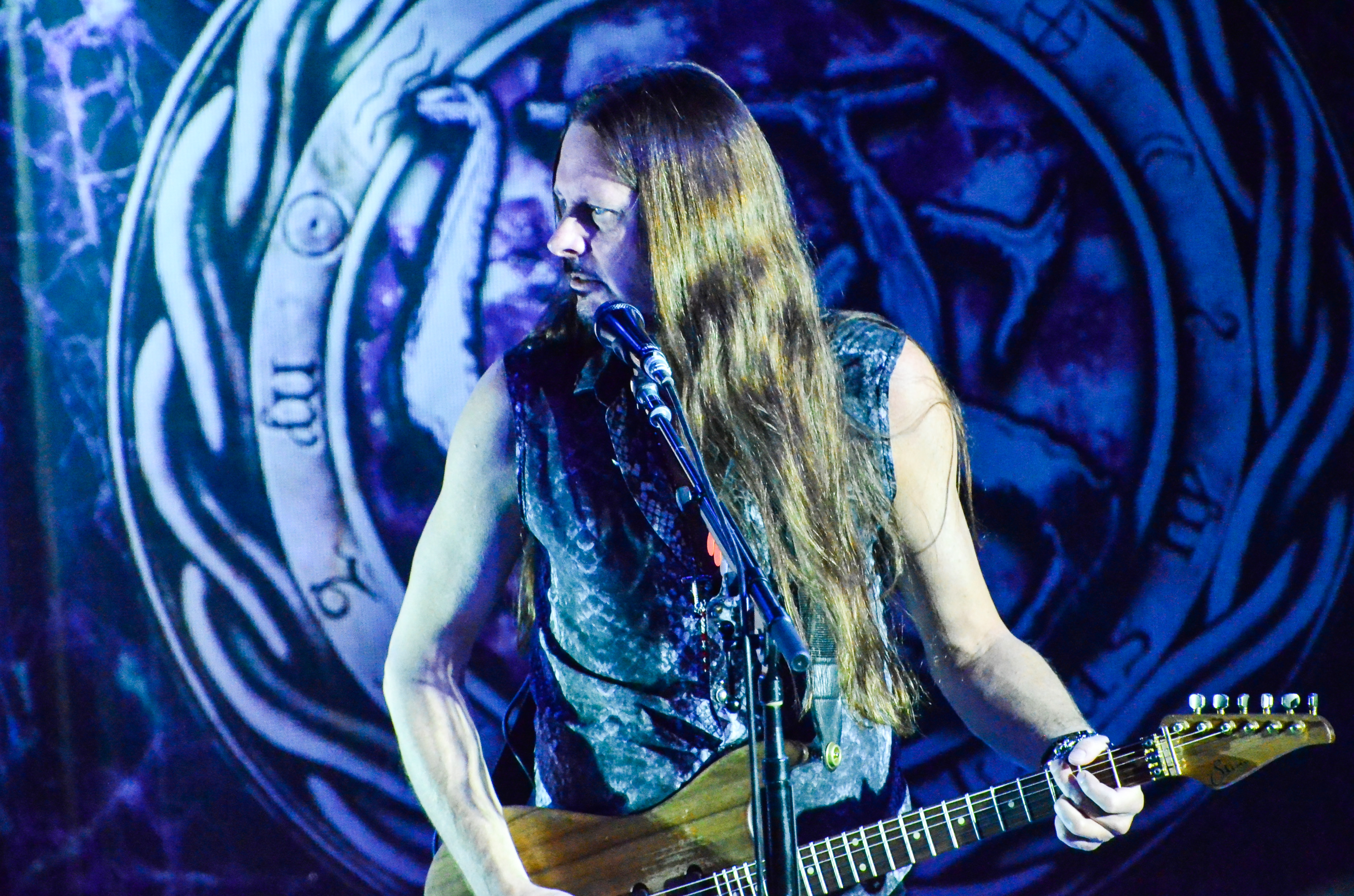 Whitesnake at NYCB Theater at Westbury on 7-27-2015. 